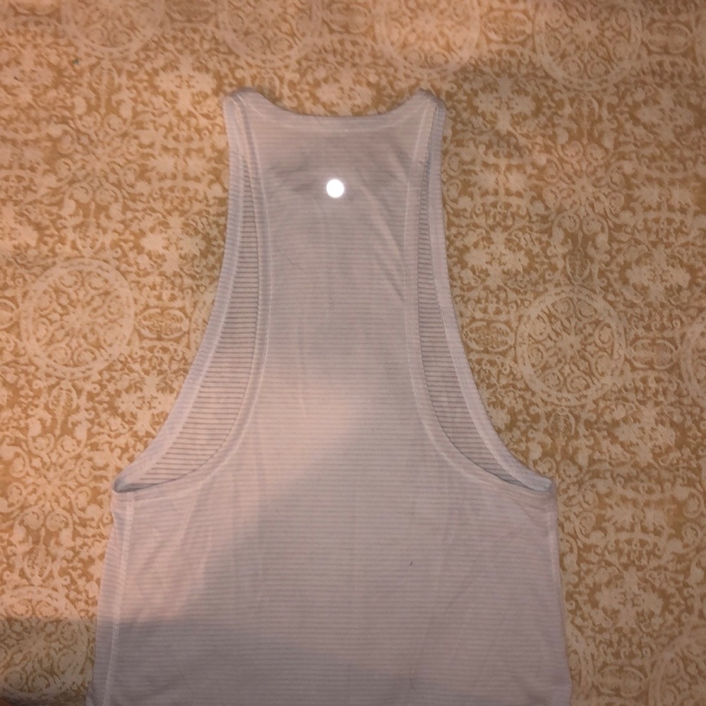 Lululemon deepcut racerback athletica top